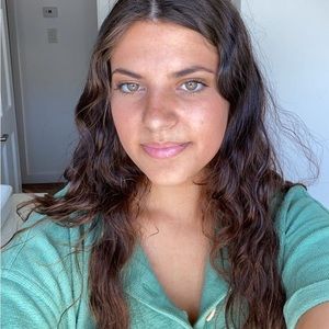 Meet your Posher, Veronica